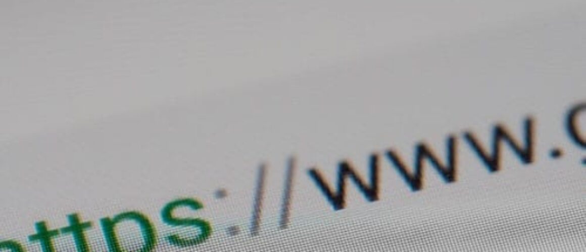 What is a URL slug and how to optimise it?