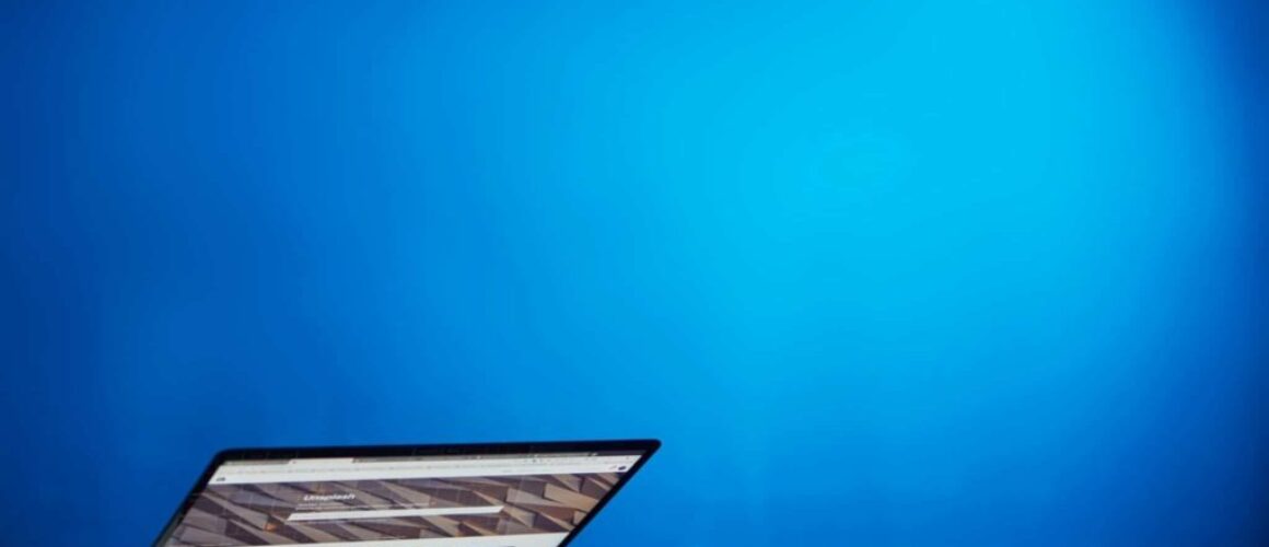 Why can having a Live Chat be so beneficial, and how do you set it up?